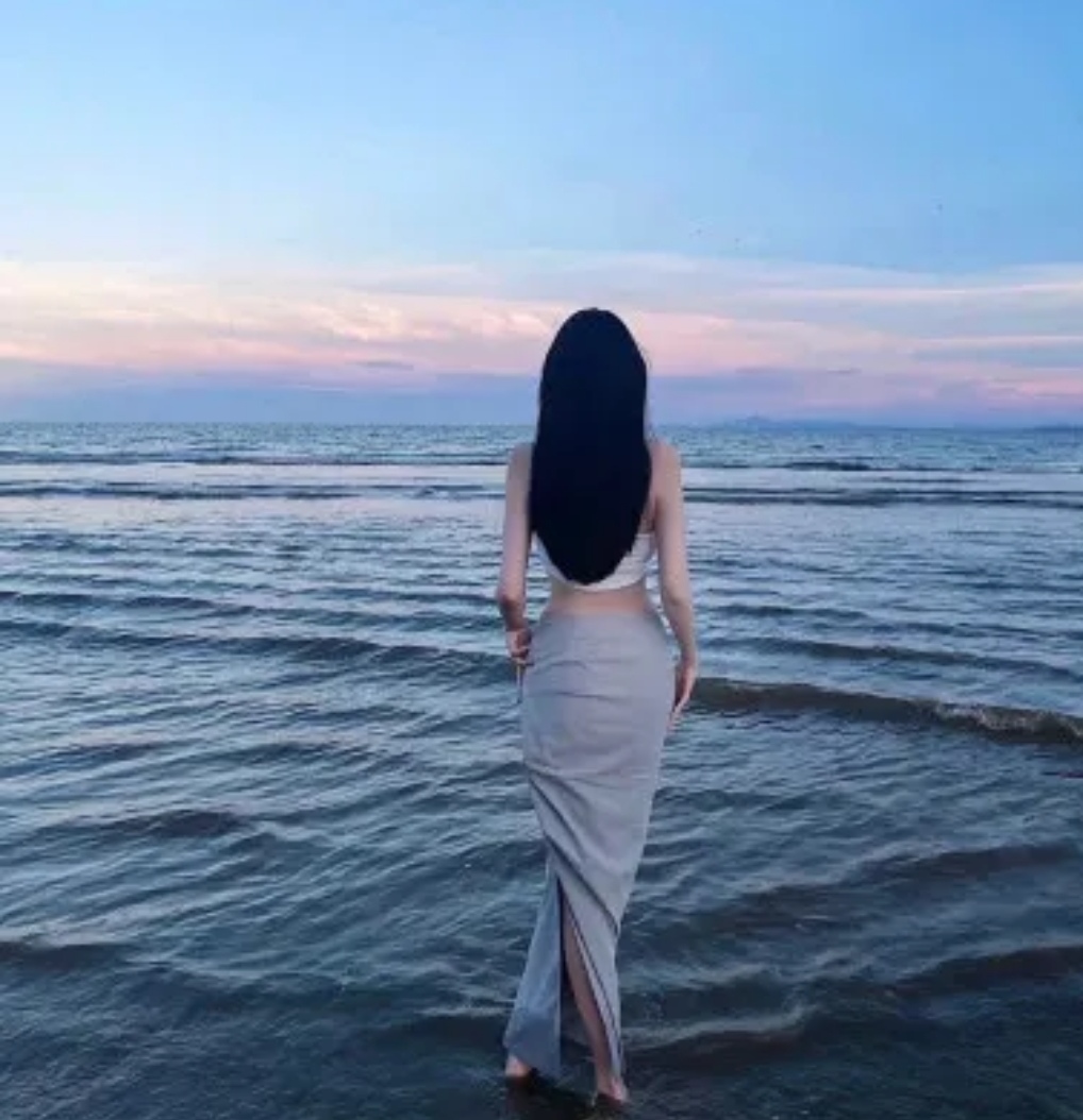 ����δ��??Ů